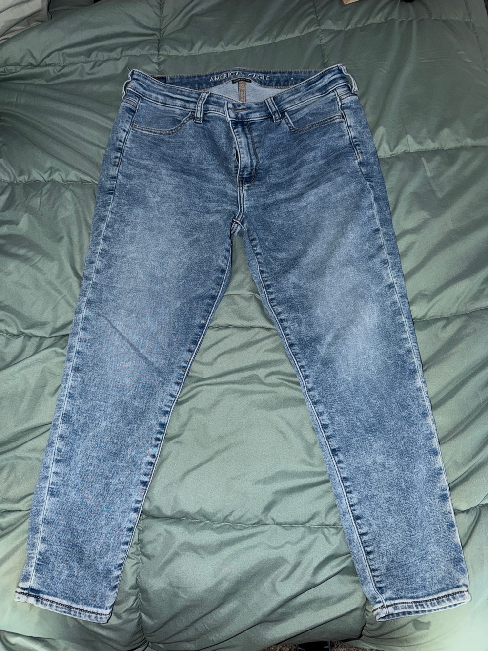 American Eagle Outfitters Washed Blue Skinny Jeans